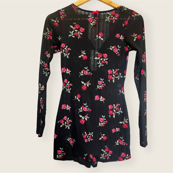 For Love And Lemons Pointelle Deep V Onesie Black Floral Small NEW - Picture 7 of 8